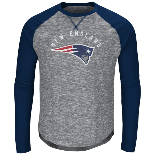 NEW ENGLAND PATRIOTS Men's Corner Blitz Long-Sleeve Tee