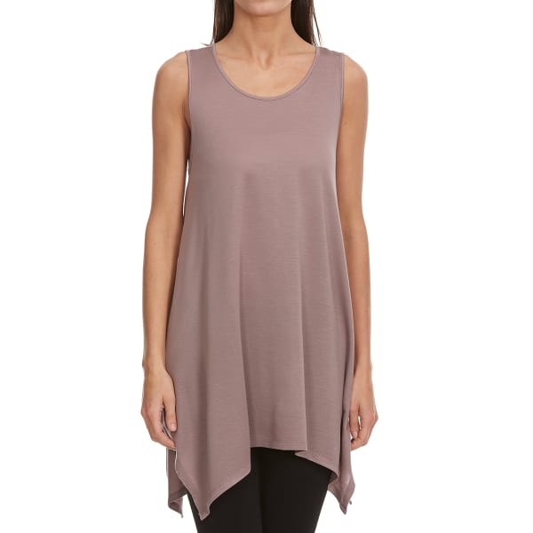 TRESICS FEMME Women's Scoop Tank with Shark Bite Hem