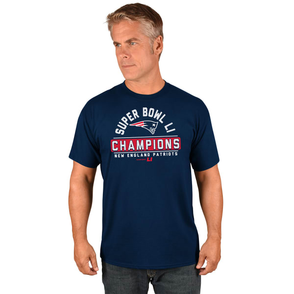 NEW ENGLAND PATRIOTS Men's Super Bowl LI Front Runner Short-Sleeve Tee