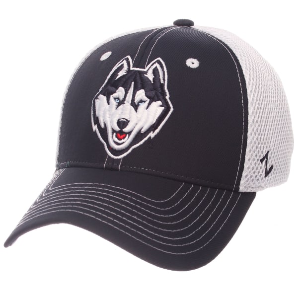 UCONN Men's Pregame Mesh Back Fitted Cap