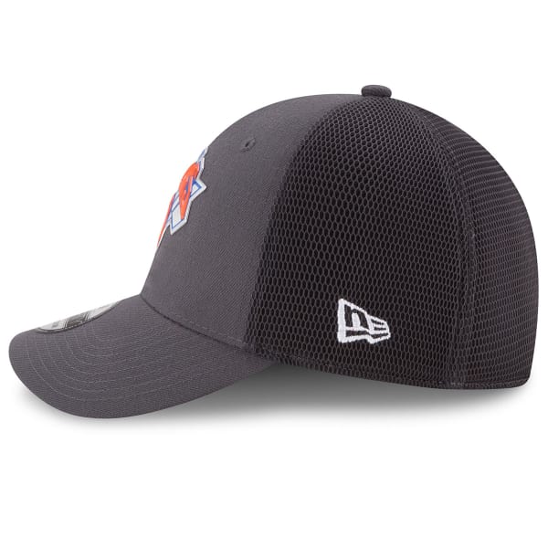 NEW YORK KNICKS Men's On-Court 39THIRTY Flex Cap