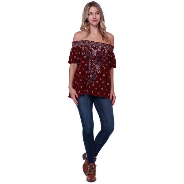 TAYLOR & SAGE Juniors' Off The Shoulder Printed Knit Top