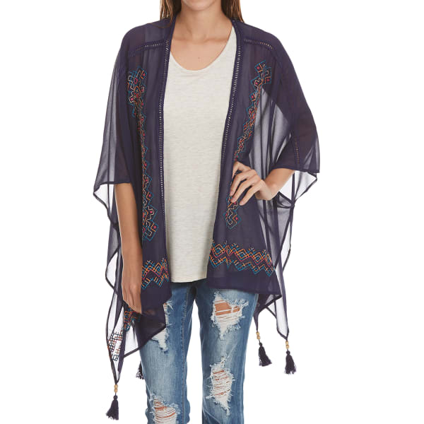 TAYLOR & SAGE Juniors' Embroidered Tassel Hem Kimono