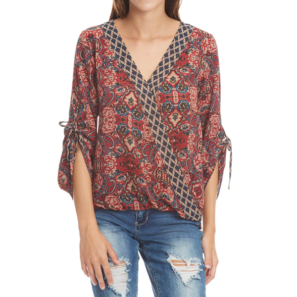 TAYLOR & SAGE Juniors' Printed Balloon Waist Shirt