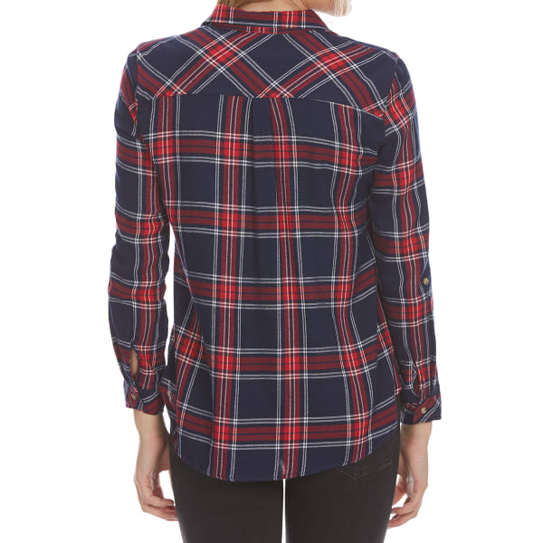 AMBIANCE APPAREL Juniors' Flap Pocket Plaid Long-Sleeve Shirt