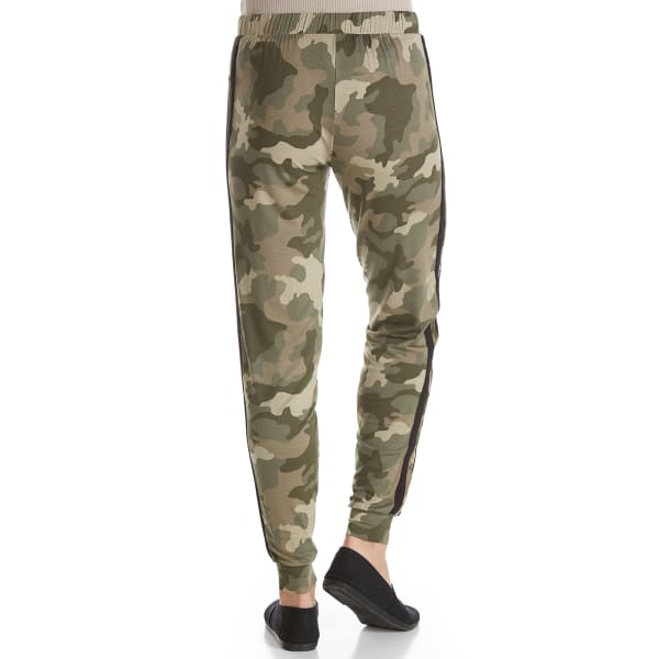 PINK ROSE Juniors' Double-Stripe Camo Jogger Pants