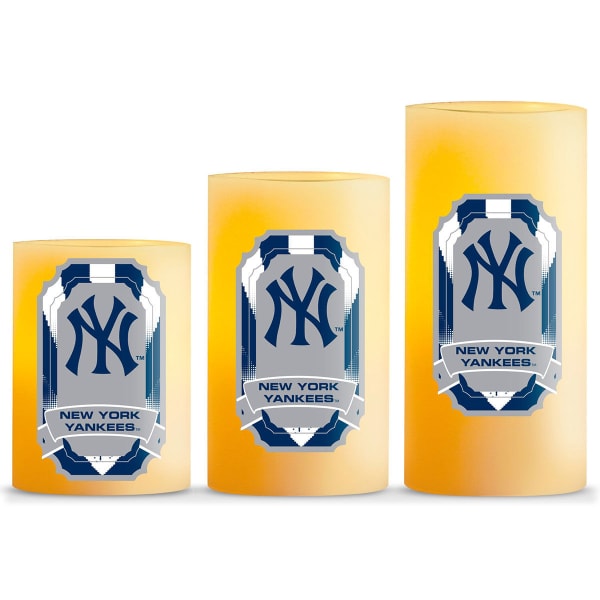 NEW YORK YANKEES Flameless LED Scented Candle Set