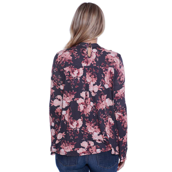 TAYLOR & SAGE Juniors' Floral Keyhole Long-Sleeve Woven Shirt