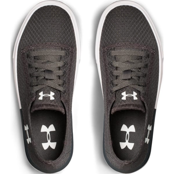 UNDER ARMOUR Little Boys' Pre-School UA Kickit2 Low Lightweight Skate Shoes