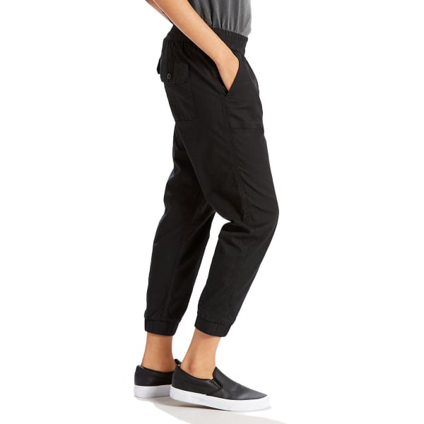 LEVI'S Women's Jet Set Tapered Pants - Bob's Stores