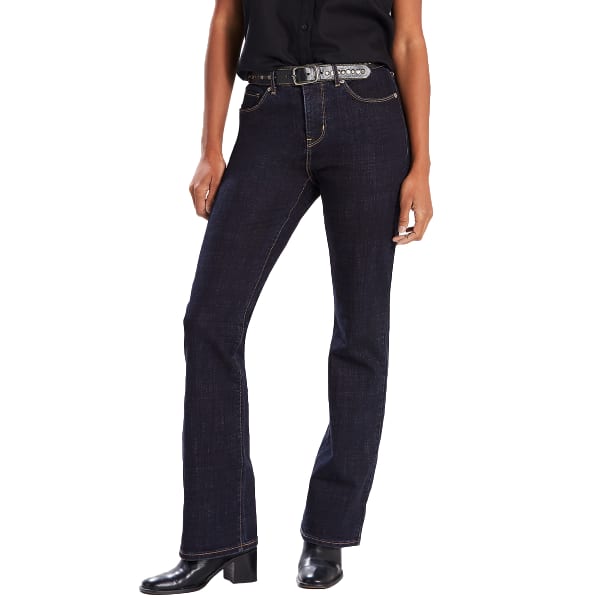 LEVI'S Women's Classic Boot Cut Jeans