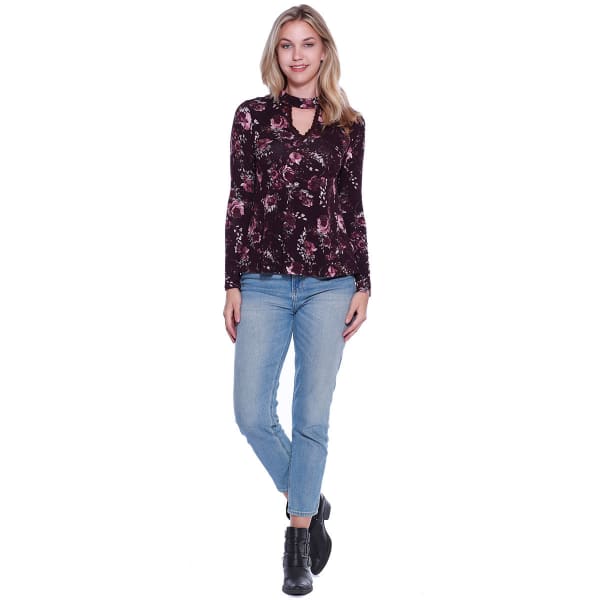 TAYLOR & SAGE Juniors' Floral Print Long-Sleeve Choker Top