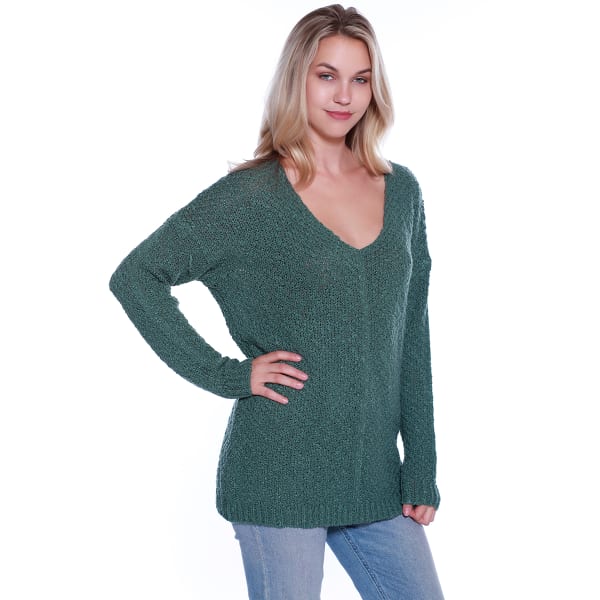 TAYLOR & SAGE Juniors' Deconstructed Back Scoop-Neck Long-Sleeve Sweater