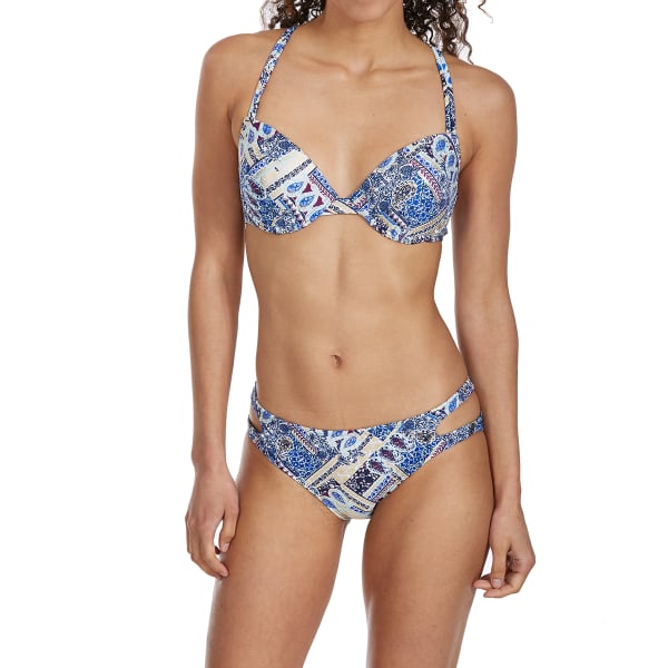 ISLAND SOUL Juniors' Poolside Paisley MacramÃ© Push-Up Bikini Top