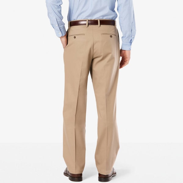 DOCKERS Men's Relaxed Fit Pleated Signature Stretch Khaki Pants - Discontinued Style