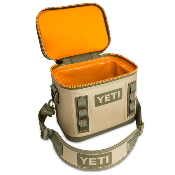 YETI Hopper Flip 8