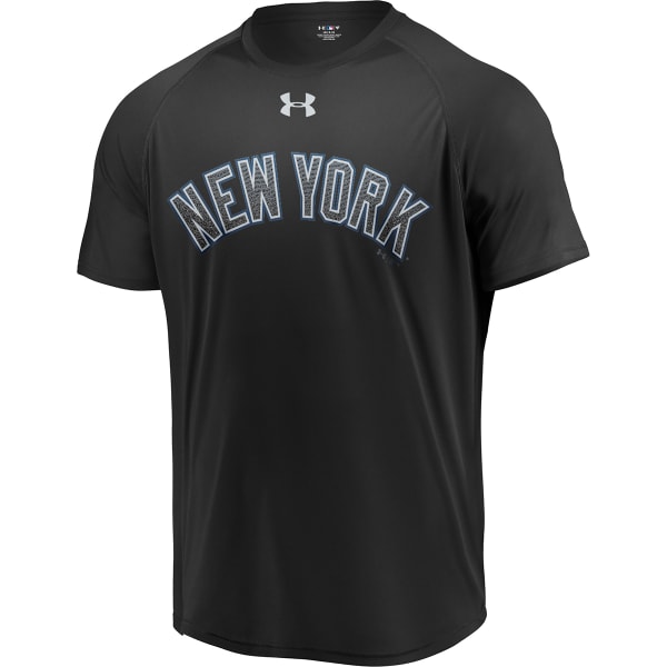 UNDER ARMOUR Men's New York Yankees UA Velocity Reflective Team Front Short-Sleeve Tee