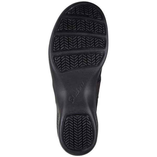 SKECHERS Women's Relaxed Fit: Gemma Casual Slip-On Shoes, Black