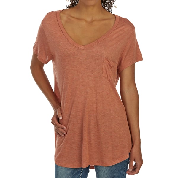 TRESICS FEMME Women's Basic Pocket Rayon V-Neck Short-Sleeve Tee