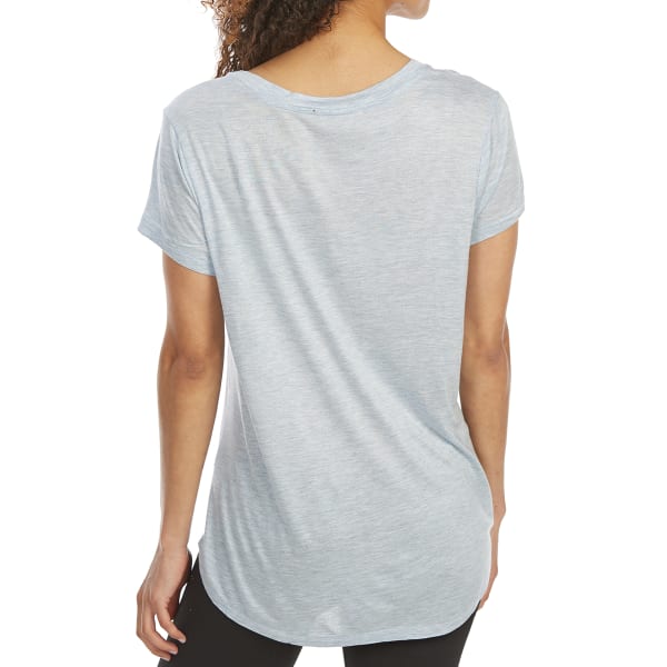 TRESICS FEMME Women's Basic Pocket Rayon V-Neck Short-Sleeve Tee