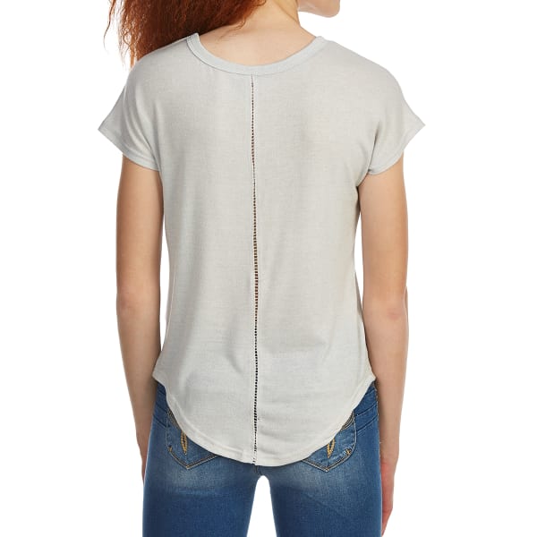 POOF Juniors' Deep V-Neck Slouch Pocket Short-Sleeve Tee with Back Detailing