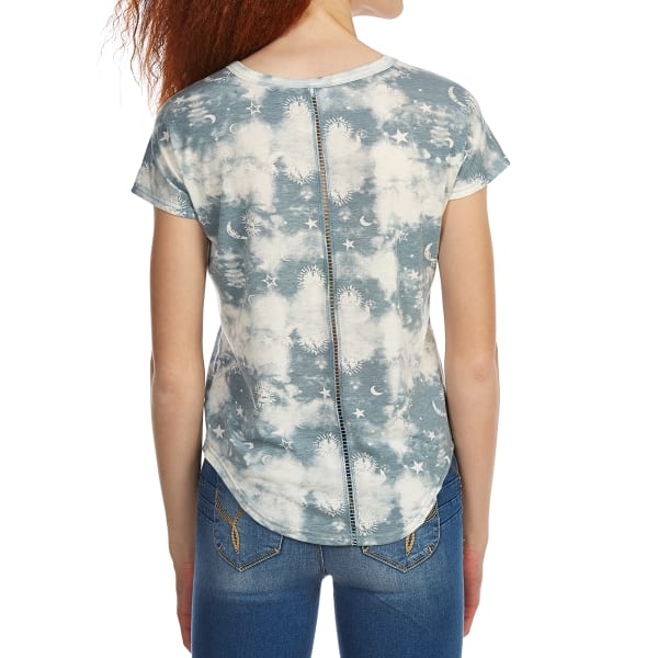 POOF Juniors' Celestial Print Deep V-Neck Slouch Short-Sleeve Tee with Back Detailing