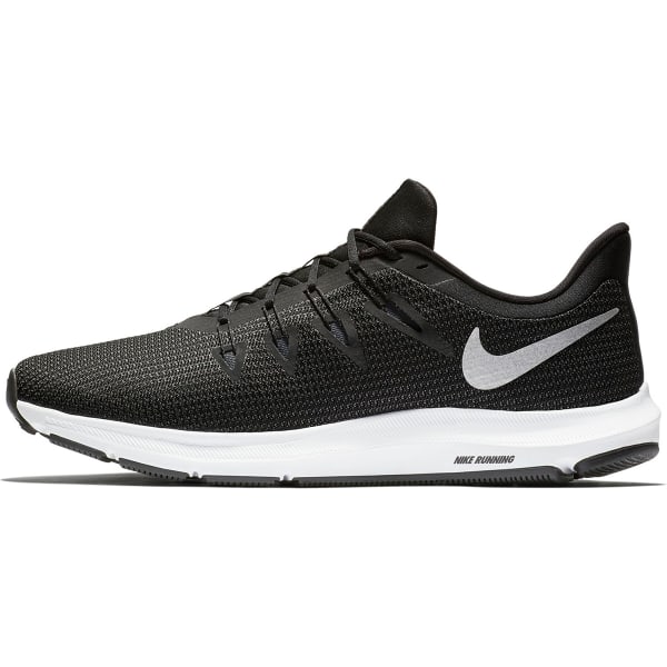 NIKE Men's Quest Running Shoes