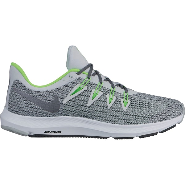 NIKE Men's Quest Running Shoes