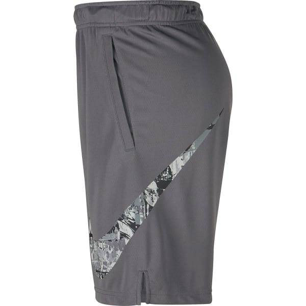 NIKE Men's Dry Training Shorts