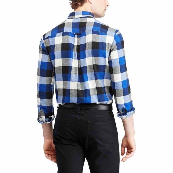 CHAPS Men's Plaid Long-Sleeve Flannel Shirt