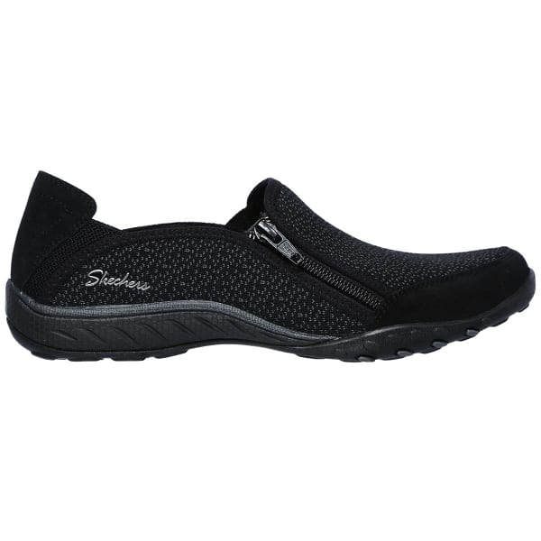 SKECHERS Women's Relaxed Fit: Breathe Easy - Quiet-Tude Sneakers