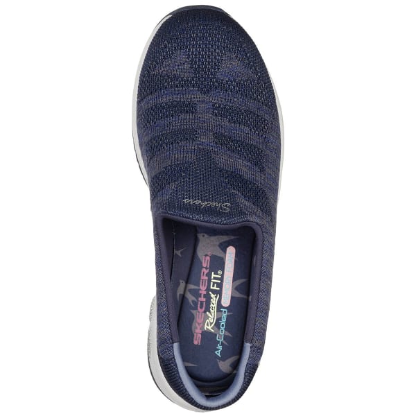 skechers women's commute knitastic sneakers