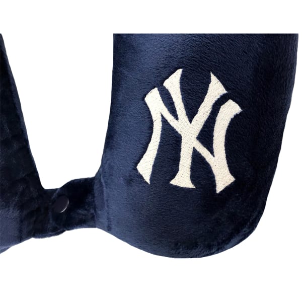 NEW YORK YANKEES 12 x 13 in. Applique Neck Pillow