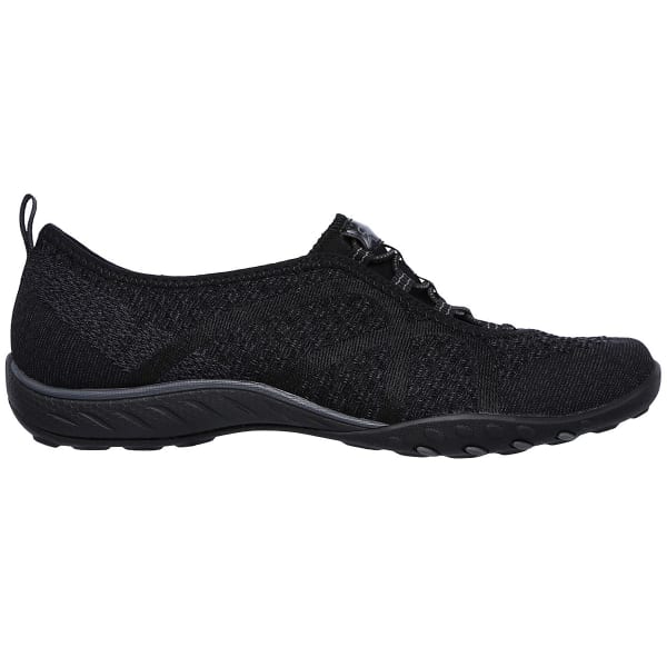 SKECHERS Women's Relaxed Fit: Breathe Easy - Fortune-Knit Sneakers, Wide