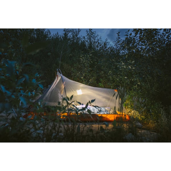 MPOWERD Luci EMRG: Solar Inflatable Lantern