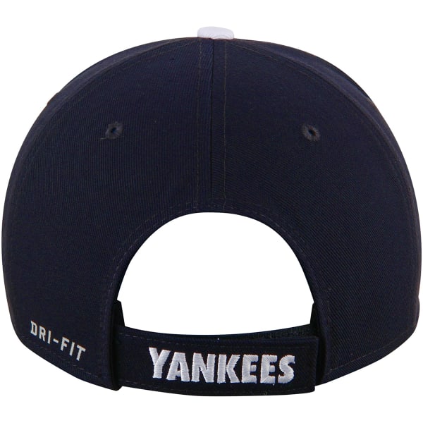 NEW YORK YANKEES Men's Nike Classic Adjustable Performance Hat