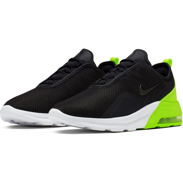 NIKE Men's Air Max Motion 2 Sneaker