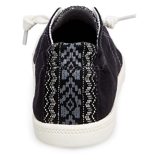 STEVE MADDEN Baailey Sneaker