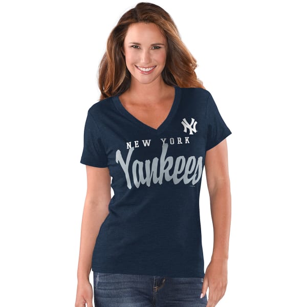 NEW YORK YANKEES Women's Game Day Short-Sleeve V-Neck Tee