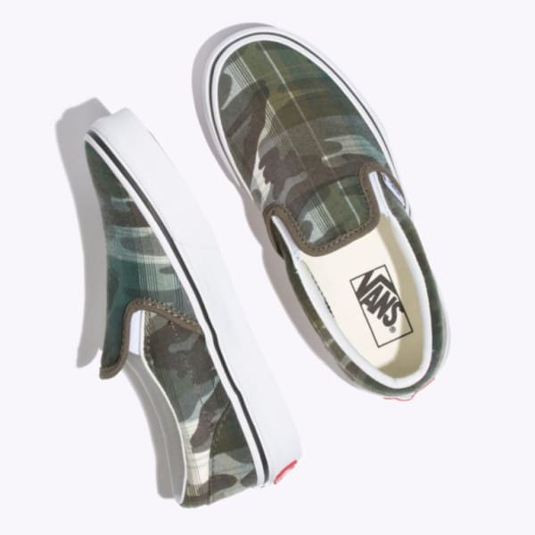 VANS Boys' Classic Slip-On Shoes