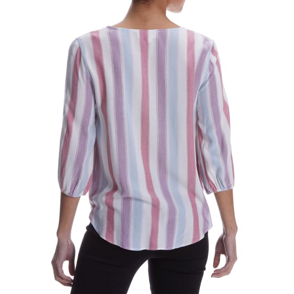 PINK ROSE Juniors' Crepe 3/4 Sleeve V-Neck Shirt