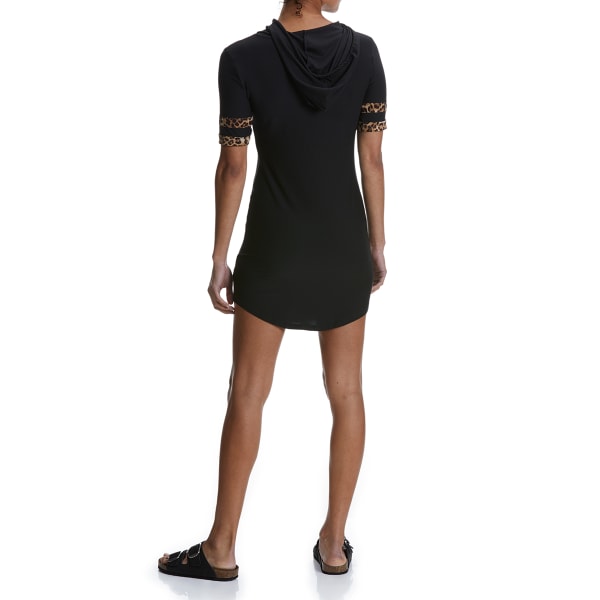 NO COMMENT Juniors' Short Sleeve Hooded Dress