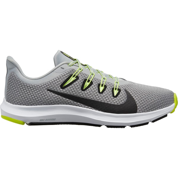 NIKE Men's Quest 2 Running Shoe