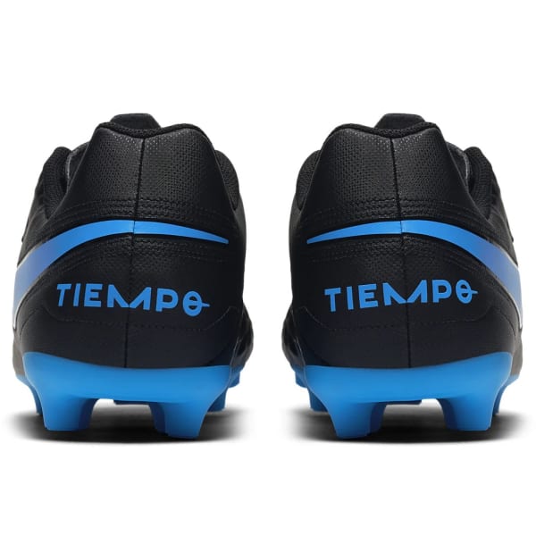 NIKE Men's Tiempo Legend 8 Club MG Soccer Cleats