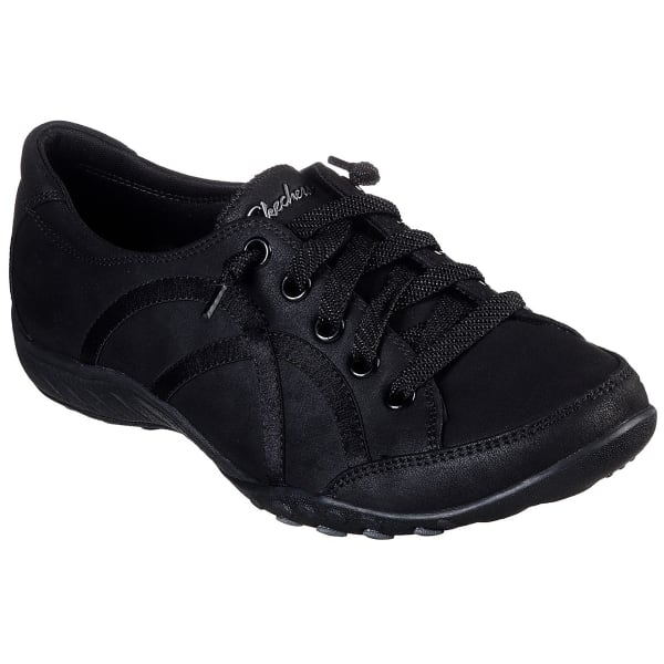 SKECHERS Women's Relaxed Fit Breathe-Easy Well Read Sneakers