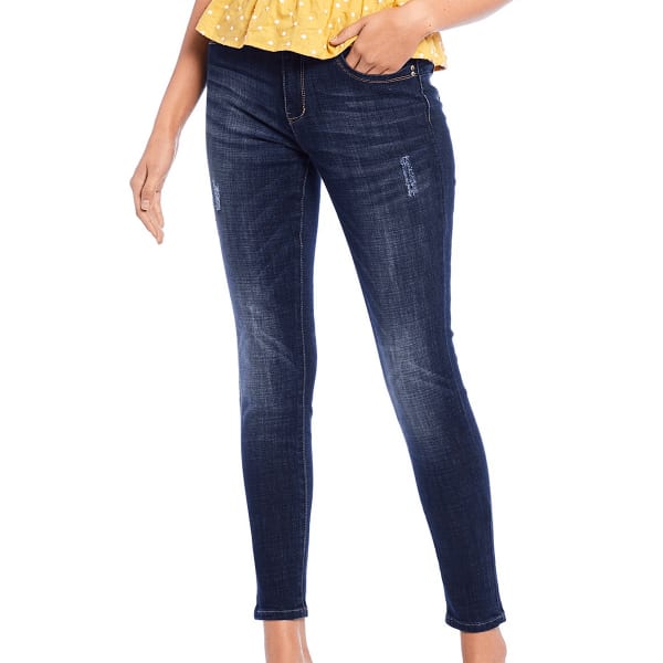 YMI Juniors' Mid Rise Wannabettabutt Skinny Jeans