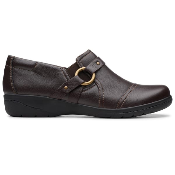 CLARKS Women's Cheyn Fame Shoes