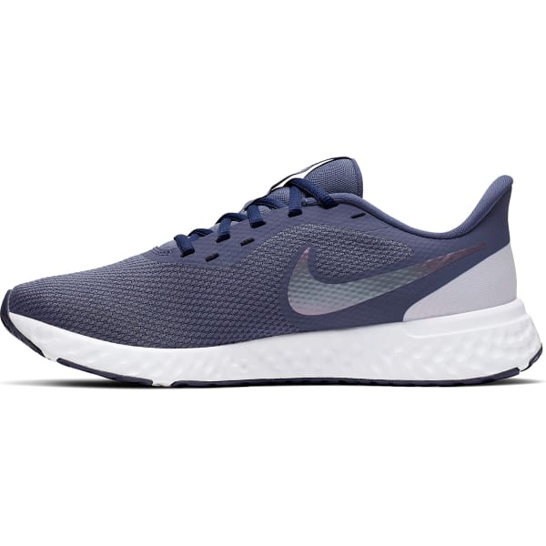 NIKE Women's Revolution 5 Running Shoes