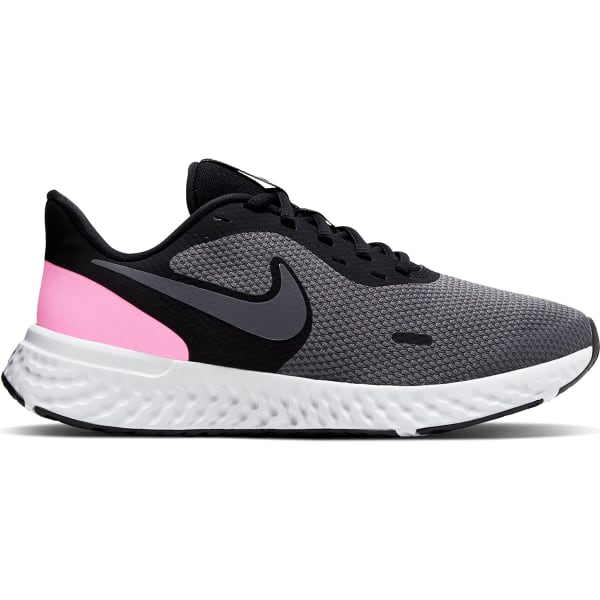 NIKE Women's Revolution 5 Running Shoes, Wide