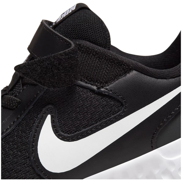 NIKE Little Boys' Revolution 5 Running Sneakers